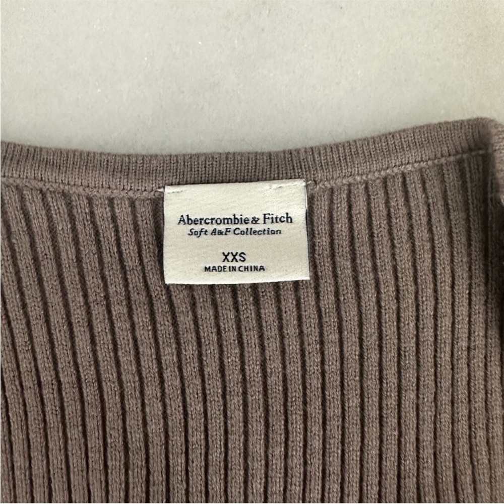 NEW Abercrombie LuxeLoft Wrap Sweater Bodysuit Taupe - Size XXS - Picture 3 of 3